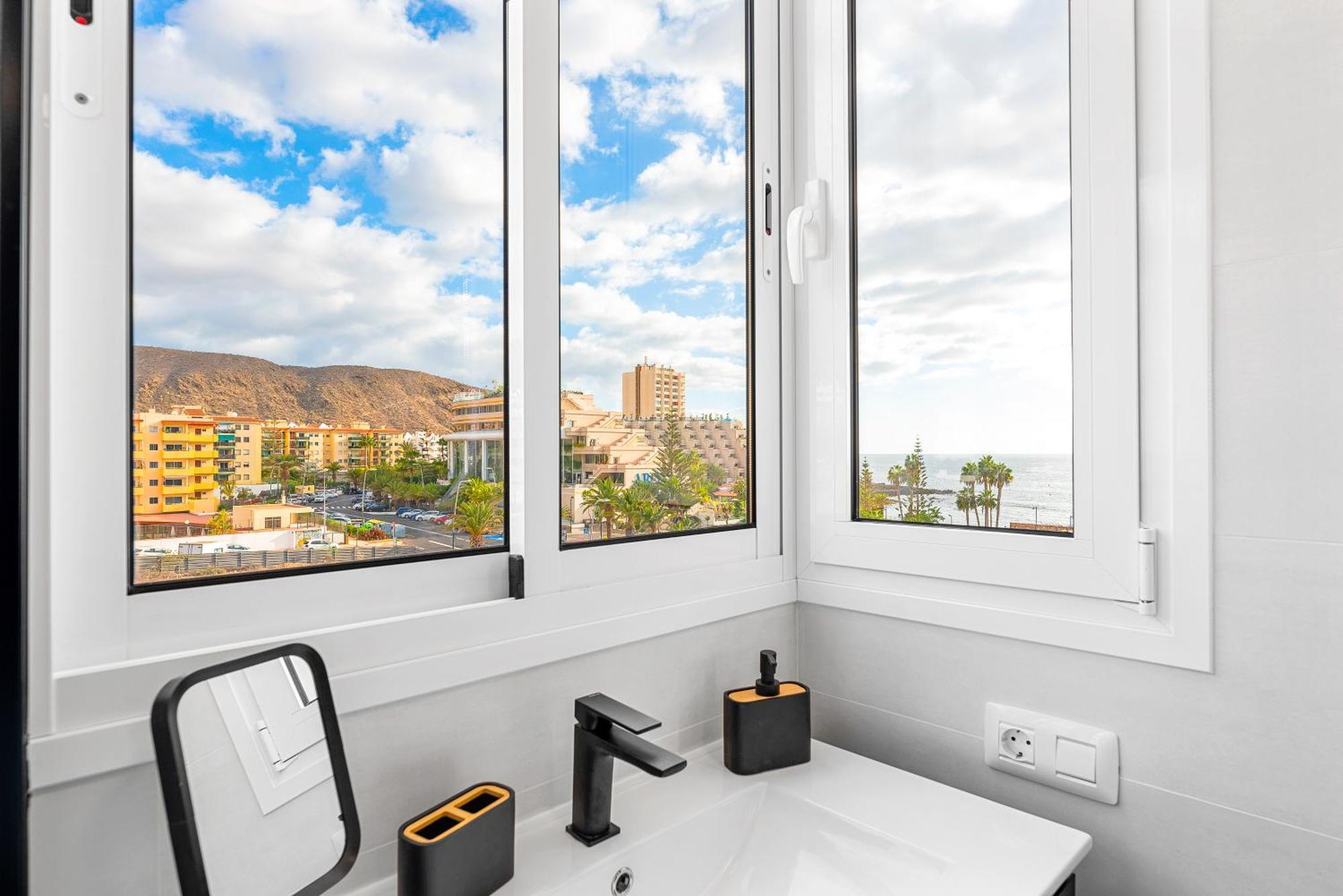 Sasha Suite Tenerife Los Cristianos  Exteriör bild